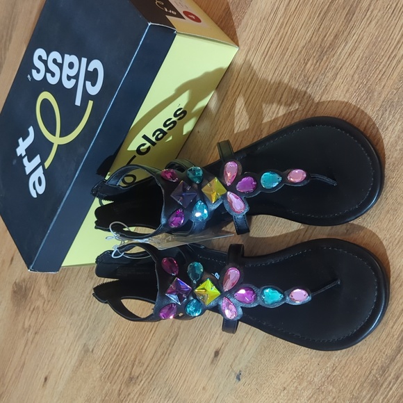 Sandals - Picture 2 of 2